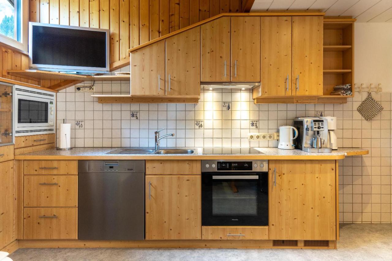 Gaestehaus Fitsch - Ferienwohnung In Silbertal Buitenkant foto