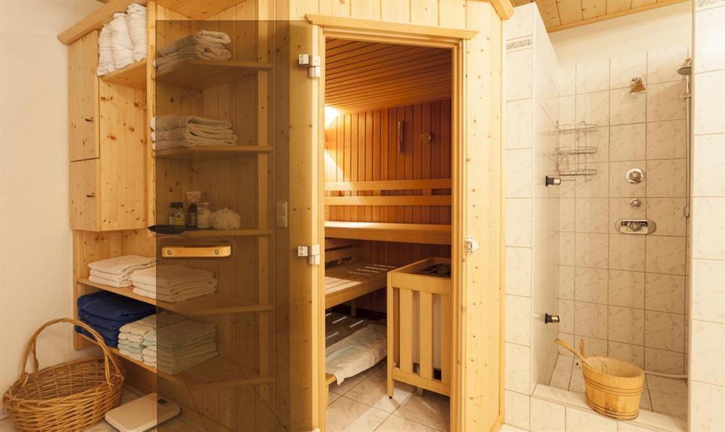 Gaestehaus Fitsch - Ferienwohnung In Silbertal Buitenkant foto